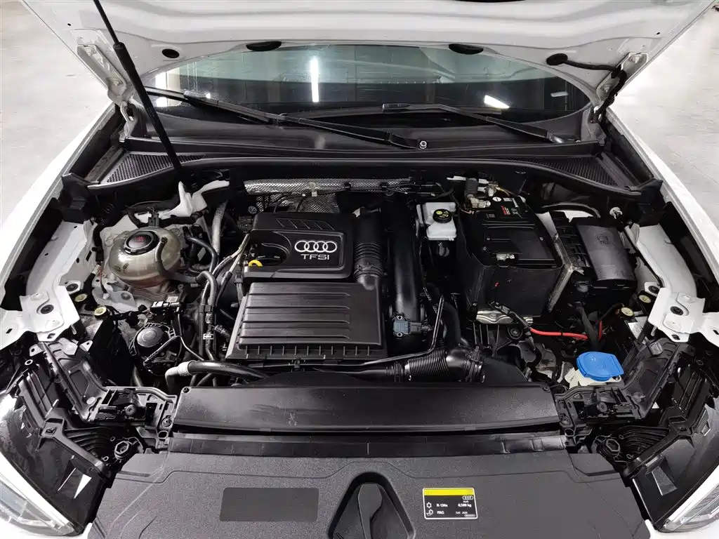 Audi Audi Q3 2019 35 TFSI Fashion Dynamic Edition 2020 - thumbnail 6