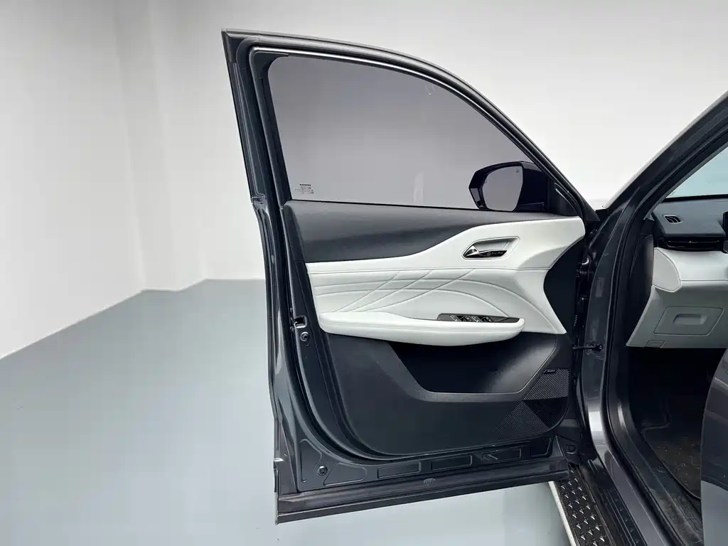 Changan Changan UNI-Z New Energy 2024 Blue Whale Intelligent Electric iDD 125km Excellent Edition 2024 - thumbnail 11