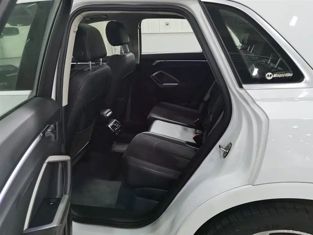 Audi Audi Q3 2019 35 TFSI Fashion Dynamic Edition 2020 - thumbnail 15