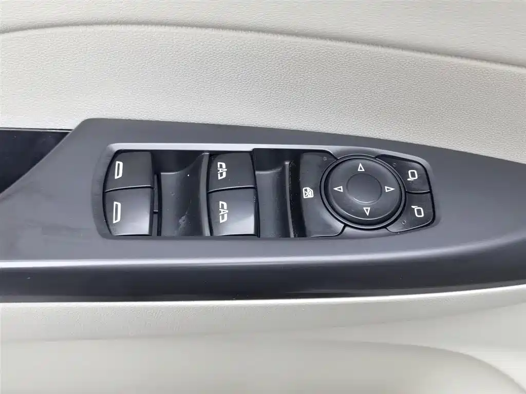 Buick Buick GL8 2018 ES 28T Comfort Edition China VI 2019 - thumbnail 9