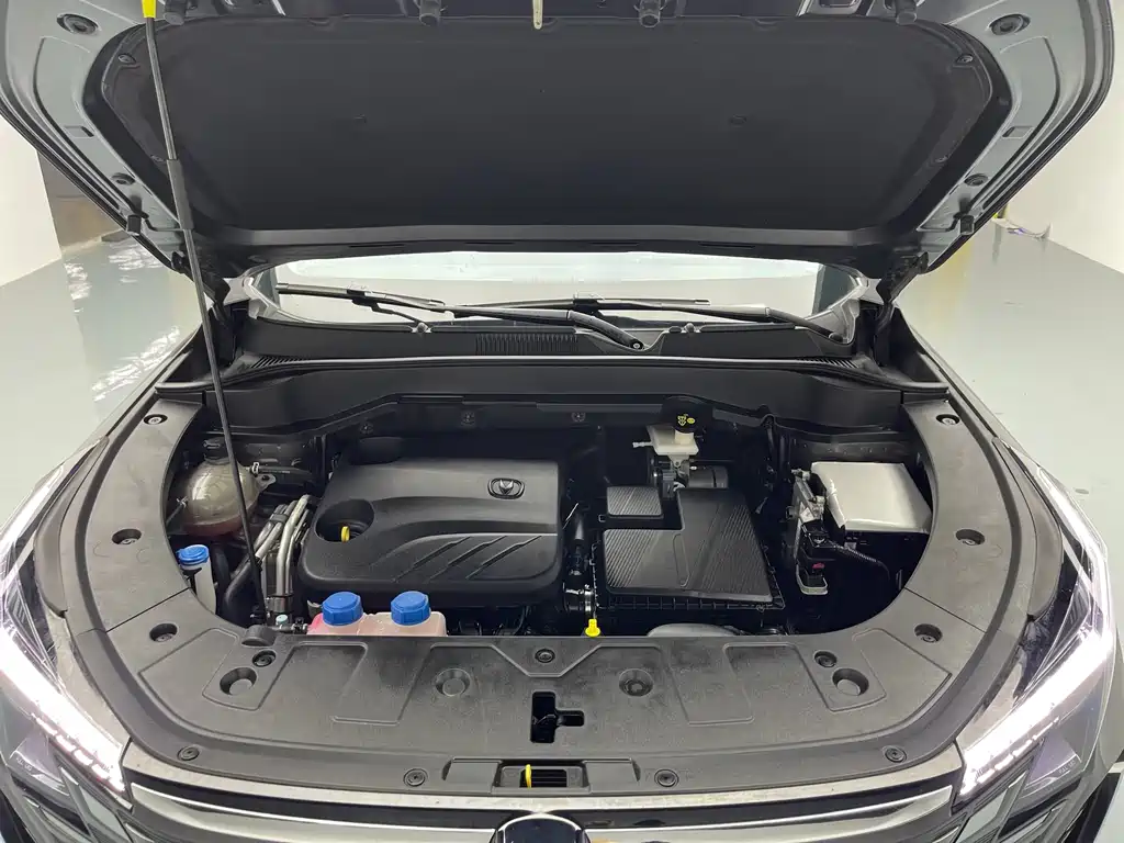 Changan Changan UNI-Z New Energy 2024 Blue Whale Intelligent Electric iDD 125km Excellent Edition 2024 - thumbnail 20