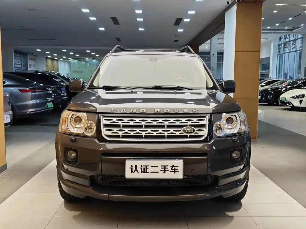 Land Rover Freelander 2 2012 2.0T Si4 SE Petrol 2012 - thumbnail 3