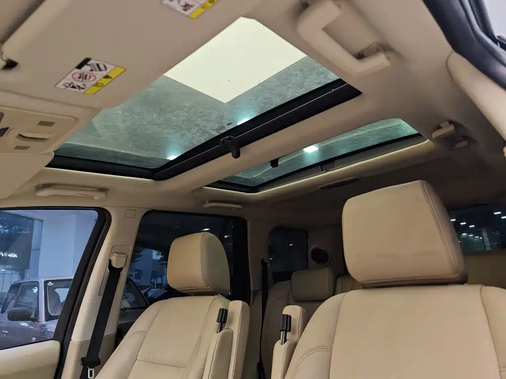 Land Rover Freelander 2 2012 2.0T Si4 SE Petrol 2012 - thumbnail 13