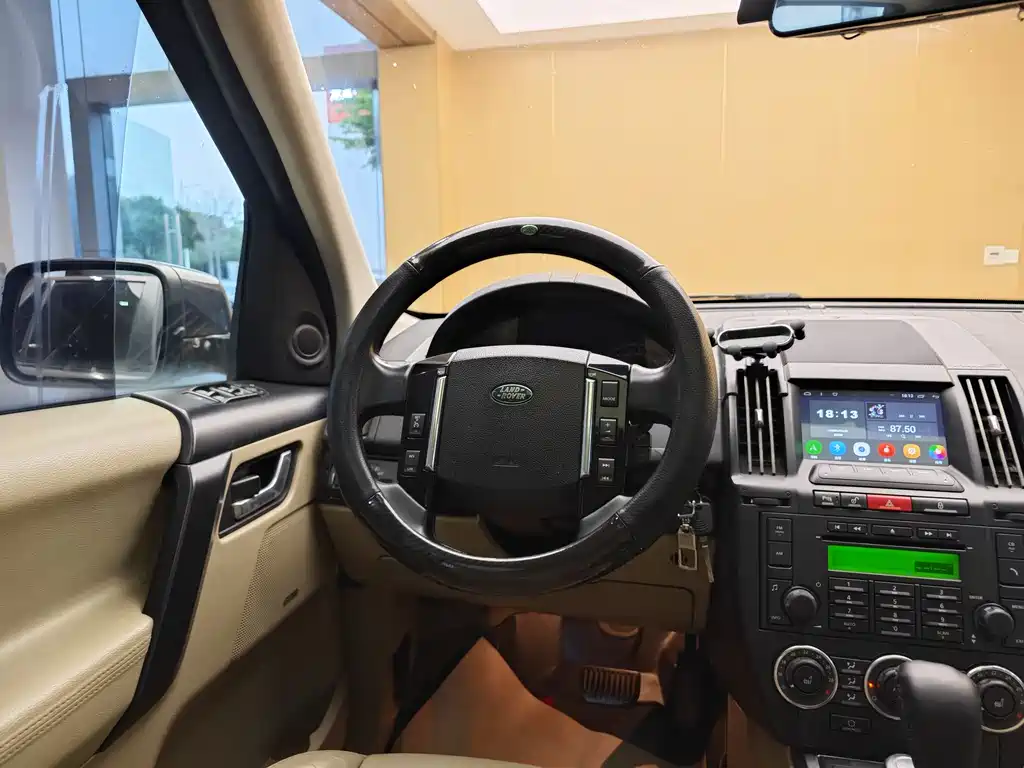 Land Rover Freelander 2 2012 2.0T Si4 SE Petrol 2012 - thumbnail 15