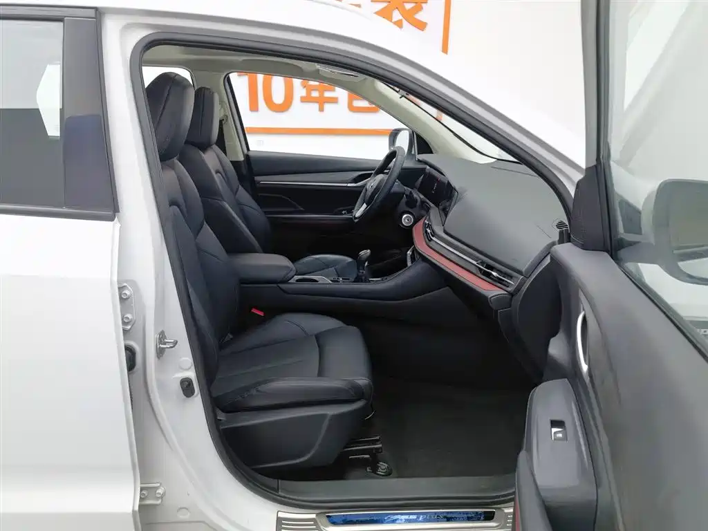 Changan Changan CS55 Plus 2020 1.5T Manual Color Edition 2020 - thumbnail 23