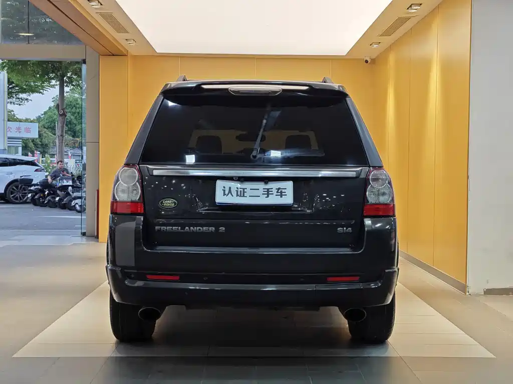 Land Rover Freelander 2 2012 2.0T Si4 SE Petrol 2012 - thumbnail 28