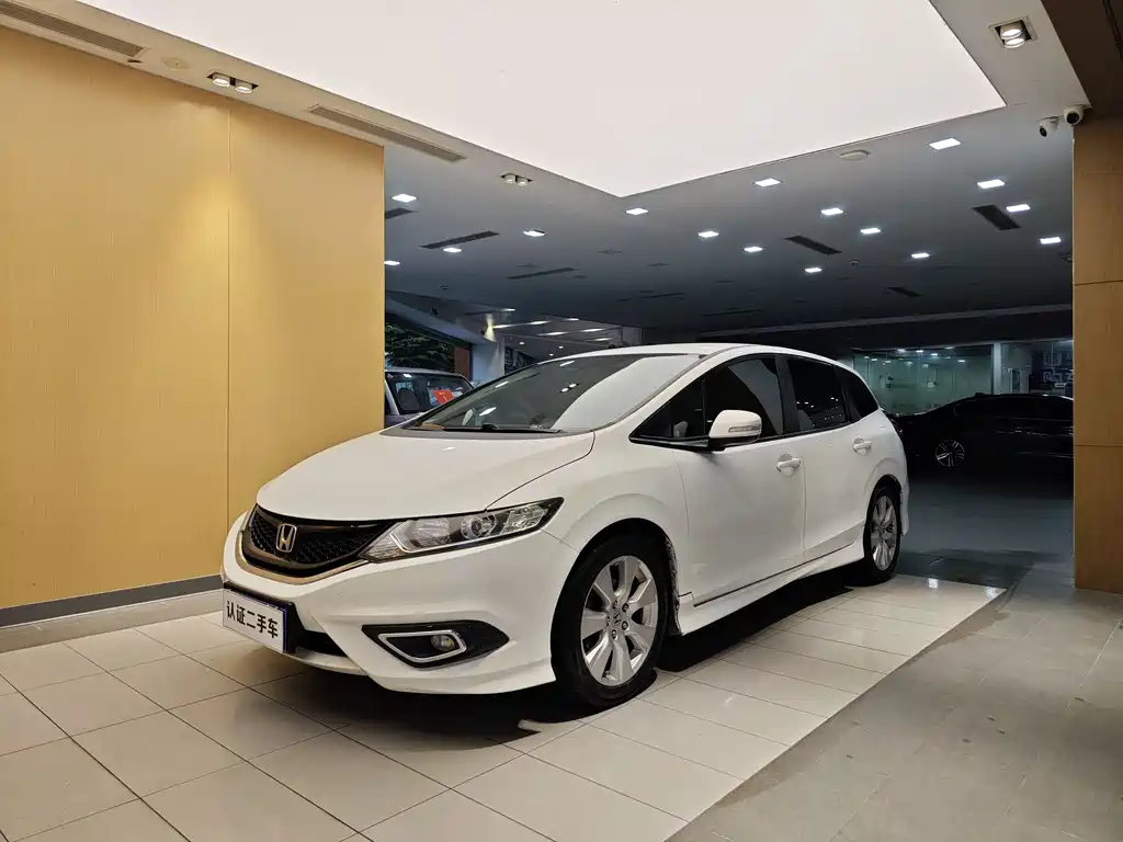 Honda Honda Jade 2013 1.8L Automatic Comfort Edition 5-seater 2014