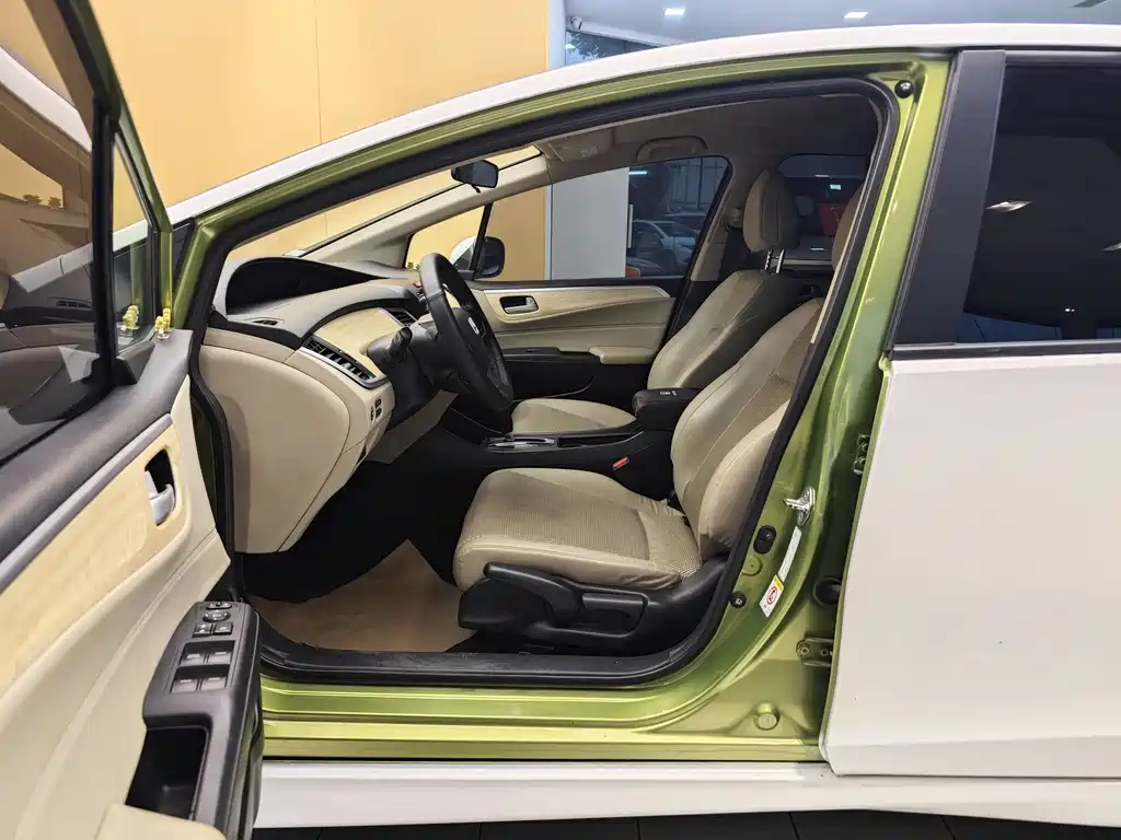Honda Honda Jade 2013 1.8L Automatic Comfort Edition 5-seater 2014 - thumbnail 13