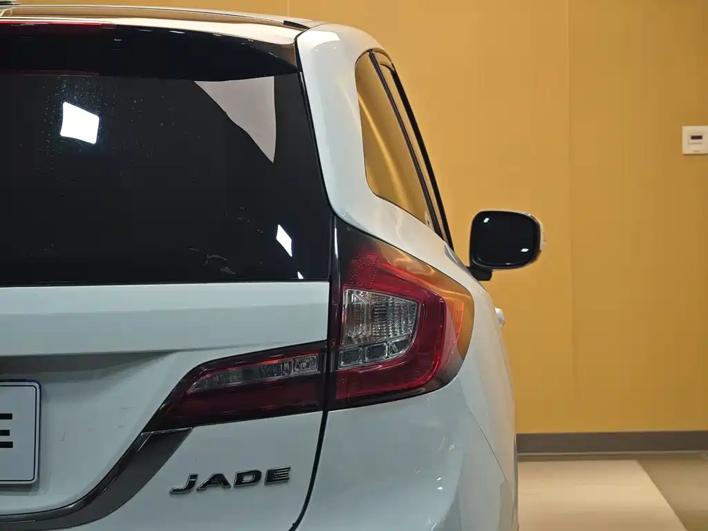 Honda Honda Jade 2013 1.8L Automatic Comfort Edition 5-seater 2014 - thumbnail 26