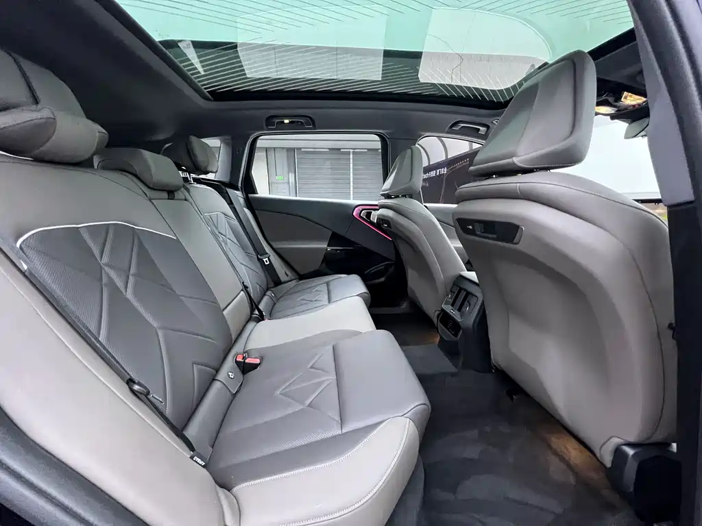 BMW BMW X3 2025 xDrive30L Premium M Sport Package 2025 - thumbnail 19