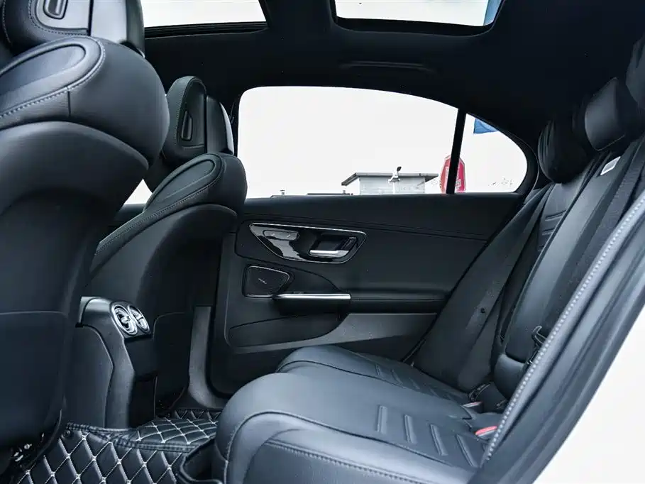 Mercedes-Benz Mercedes-Benz C-Class 2025 C 260 L Sport Edition 2024 - thumbnail 10