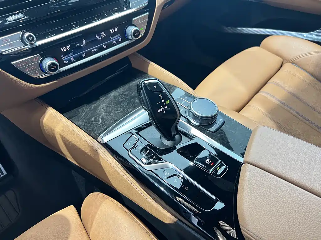 BMW BMW 6 Series GT 2021 630i M Sport Package 2022 - thumbnail 7