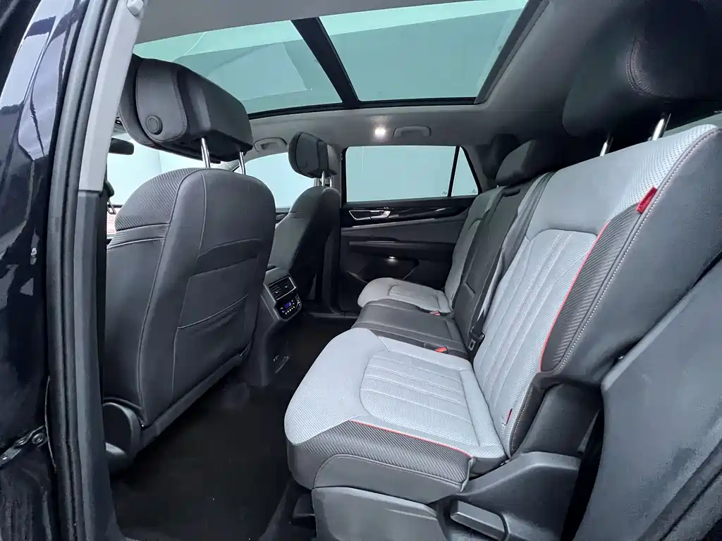 Volkswagen Teramont 2023 Teramont X Facelift 380TSI AWD Premium Luxury Edition 2023 - thumbnail 14