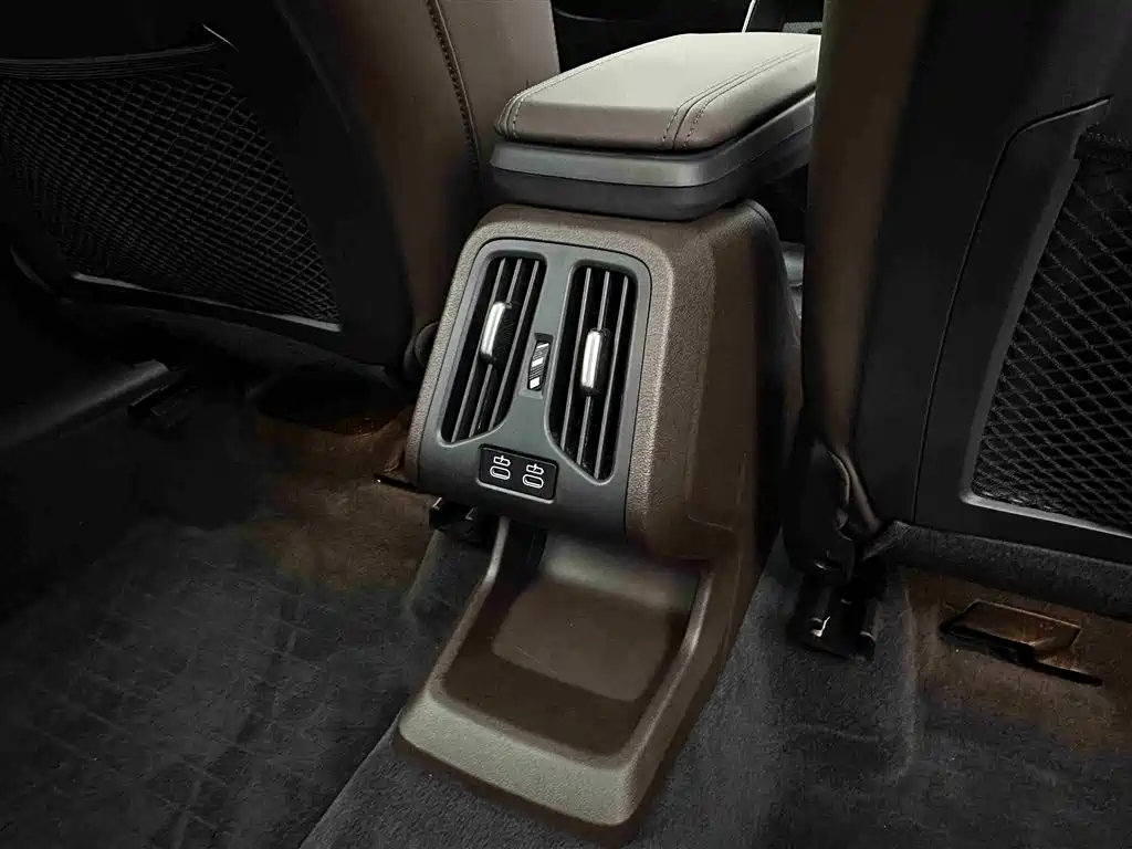 BMW BMW X1 2023 sDrive25Li X Design Package 2024 - thumbnail 22
