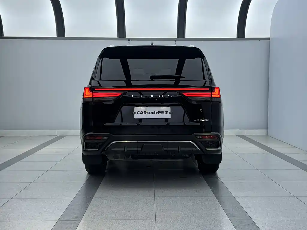 Lexus Lexus LX 600 2022 Model US Specification 2022 - thumbnail 6
