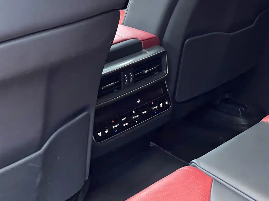 Lexus Lexus LX 600 2022 Model US Specification 2022 - thumbnail 18