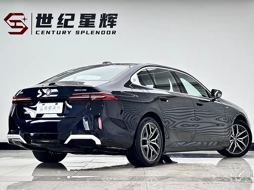 BMW BMW i5 2025 eDrive 40L M Sport Package 2025 - thumbnail 4