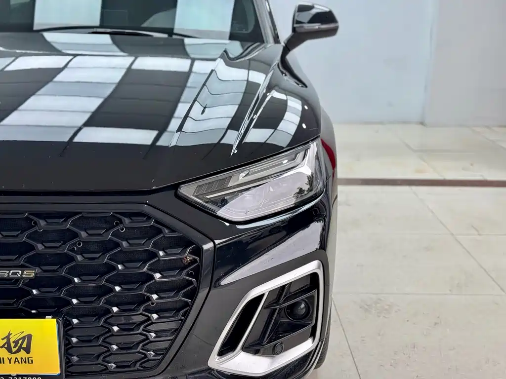 Audi Audi Q5L Sportback 2021 40 TFSI Luxury Edition 2021 - thumbnail 4