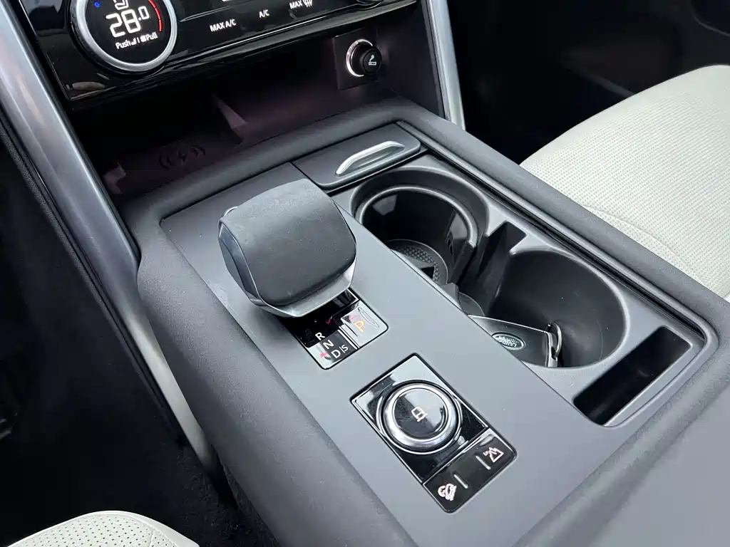 Land Rover Discovery 2023 Model Year Facelift 360PS R-Dynamic SE 2024 - thumbnail 11