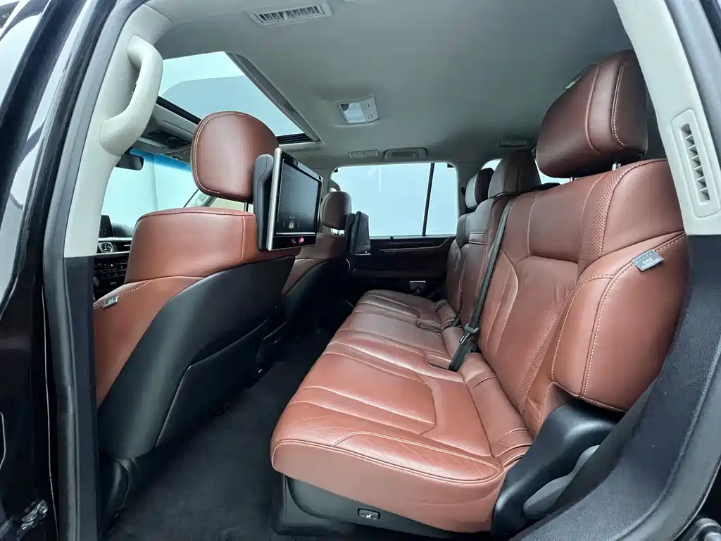 Lexus Lexus LX 570 F Sport 2019 - thumbnail 16
