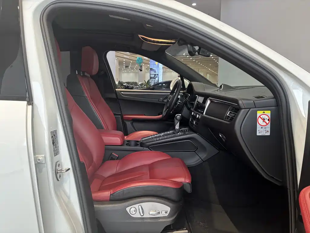 Porsche Porsche Macan 2021 Macan 2.0T 2021 - thumbnail 22