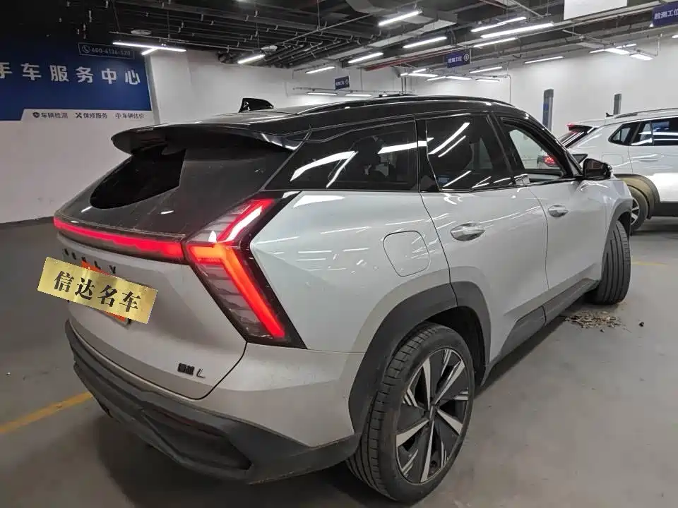 Geely Auto Geely Boyue L 2023 1.5TD DCT Premium Edition 2023 - thumbnail 4