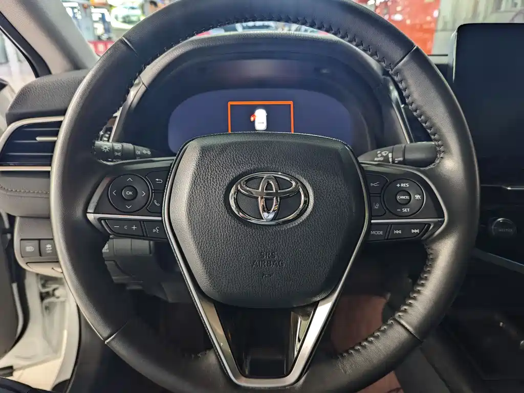 Toyota Toyota Camry 2021 Hybrid 2.5HG Luxury Edition 2022 - thumbnail 6