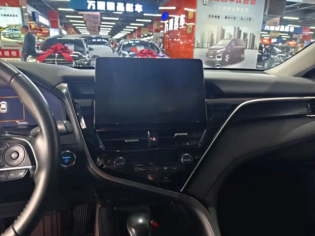Toyota Toyota Camry 2021 Hybrid 2.5HG Luxury Edition 2022 - thumbnail 8
