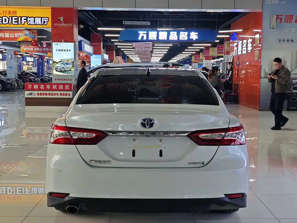 Toyota Toyota Camry 2021 Hybrid 2.5HG Luxury Edition 2022 - thumbnail 16