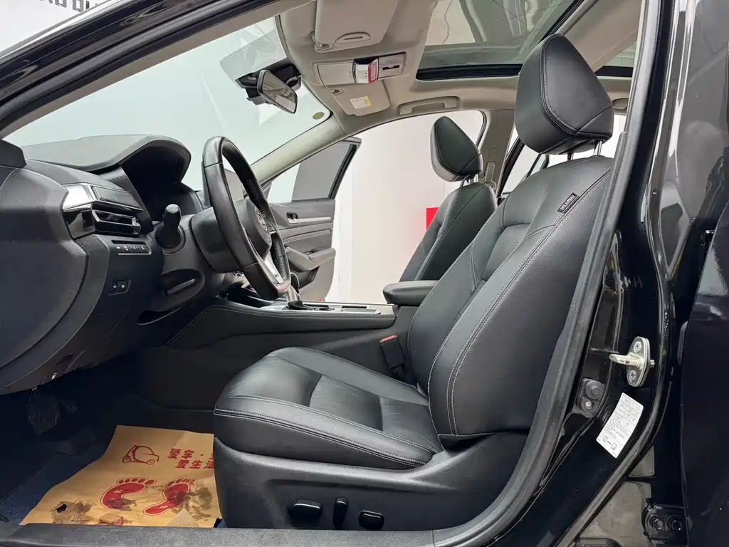 Nissan Nissan Altima 2022 2.0L XL-TLS Premium Edition 2023 - thumbnail 6