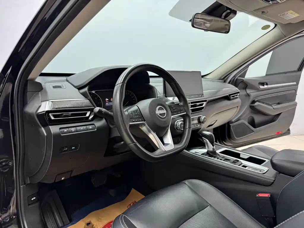 Nissan Nissan Altima 2022 2.0L XL-TLS Premium Edition 2023 - thumbnail 7