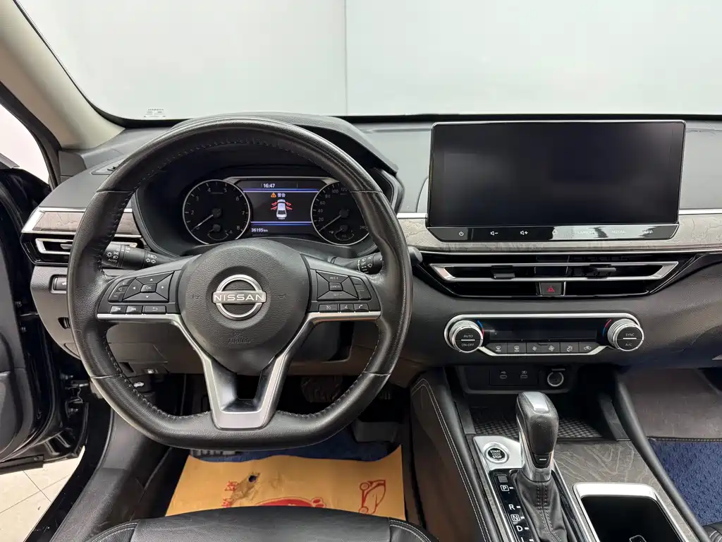 Nissan Nissan Altima 2022 2.0L XL-TLS Premium Edition 2023 - thumbnail 18