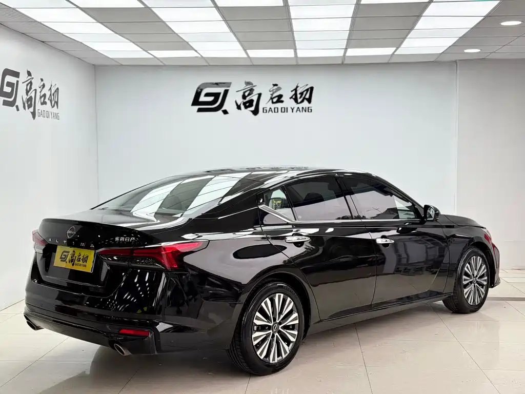 Nissan Nissan Altima 2022 2.0L XL-TLS Premium Edition 2023 - thumbnail 26