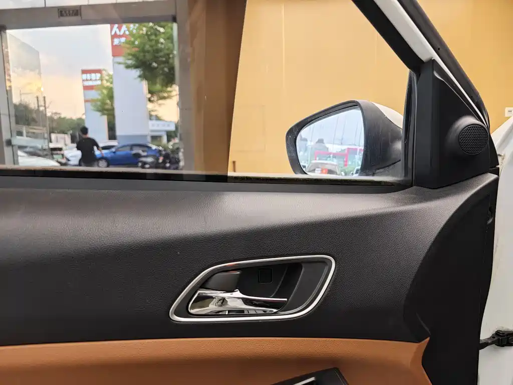 Geely Auto Geely Emgrand EC7 2016 1.5L Manual Elite 2019 - thumbnail 8