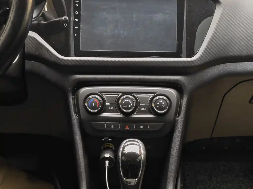 Chery Tiggo 3x 2018 1.5L Automatic Elite Edition 2019 - thumbnail 18