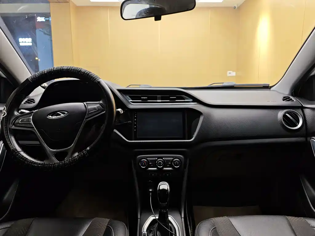 Chery Tiggo 3x 2018 1.5L Automatic Elite Edition 2019 - thumbnail 19