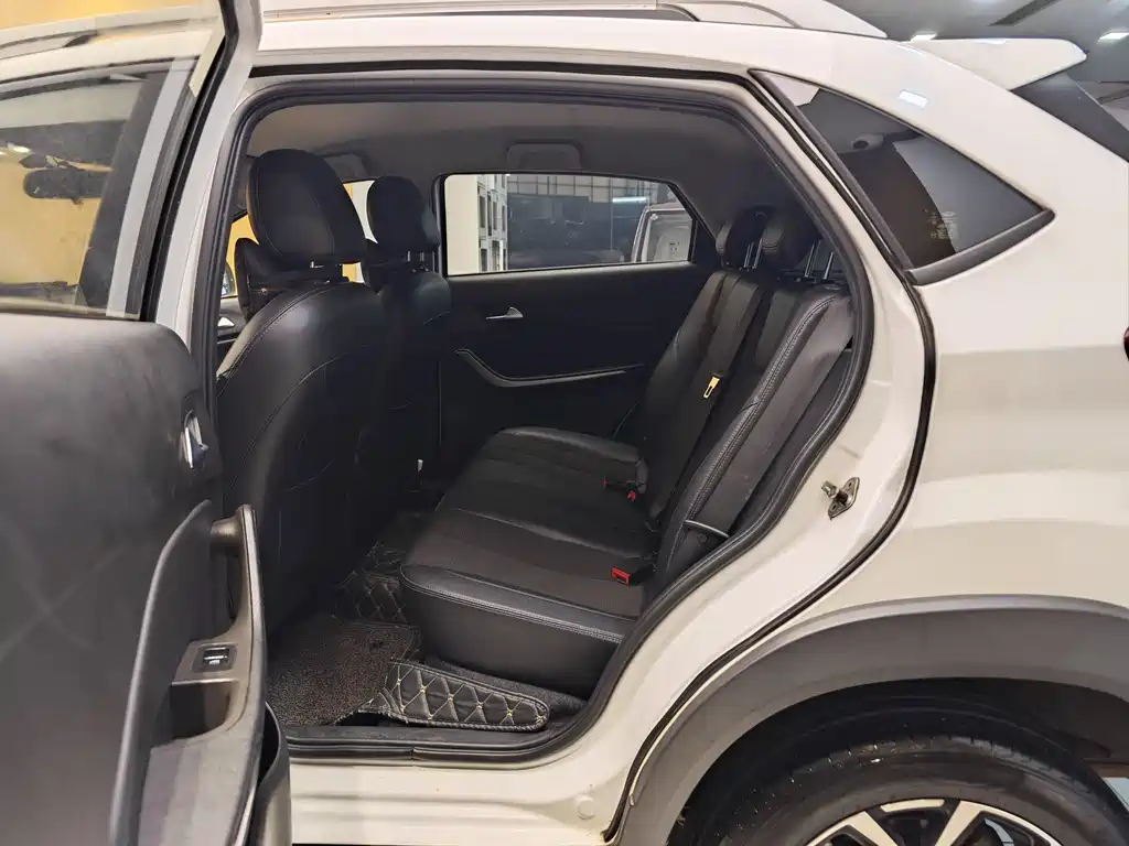 Chery Tiggo 3x 2018 1.5L Automatic Elite Edition 2019 - thumbnail 21