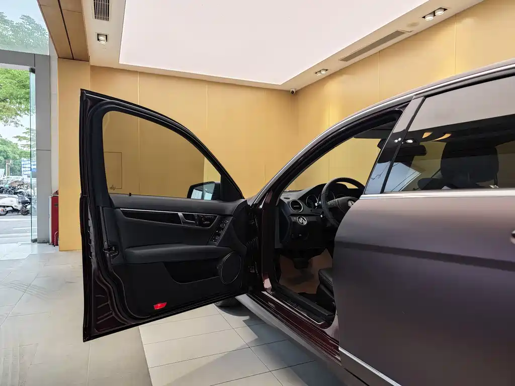 Mercedes-Benz Mercedes-Benz C-Class 2013 C 260 Fashion Grand Edition 2014 - thumbnail 7