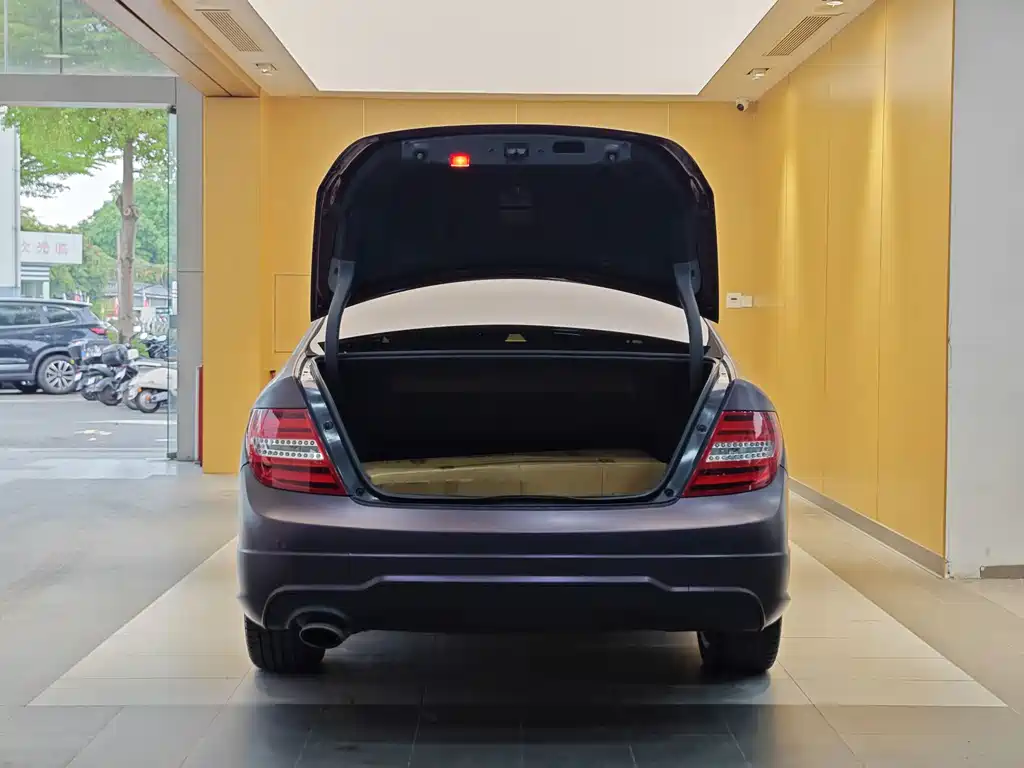Mercedes-Benz Mercedes-Benz C-Class 2013 C 260 Fashion Grand Edition 2014 - thumbnail 28