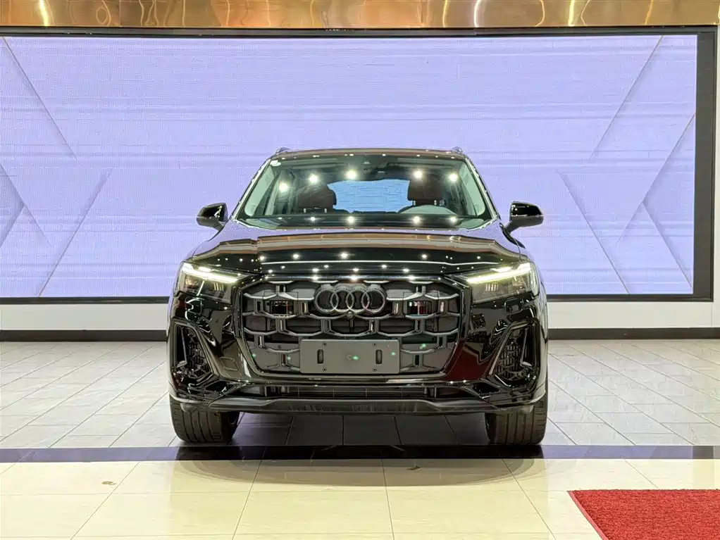 Audi Audi Q7 2025 55 TFSI quattro S line Black Knight Edition 2026 - thumbnail 4