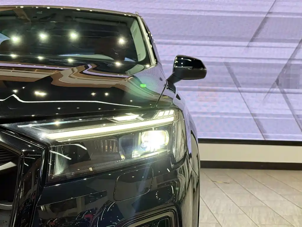 Audi Audi Q7 2025 55 TFSI quattro S line Black Knight Edition 2026 - thumbnail 6