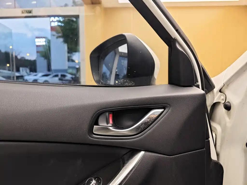 Mazda Mazda CX-5 2015 2.5L Automatic AWD Premium 2015 - thumbnail 8