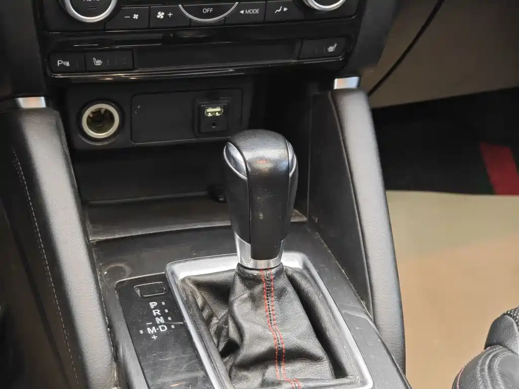 Mazda Mazda CX-5 2015 2.5L Automatic AWD Premium 2015 - thumbnail 17