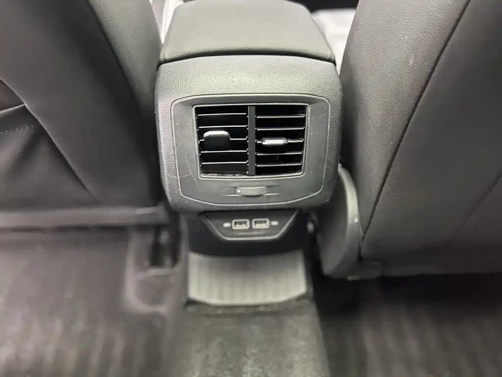 Volkswagen T-ROC 2022 280TSI DSG Front-Wheel Drive Comfort Plus 2023 - thumbnail 12