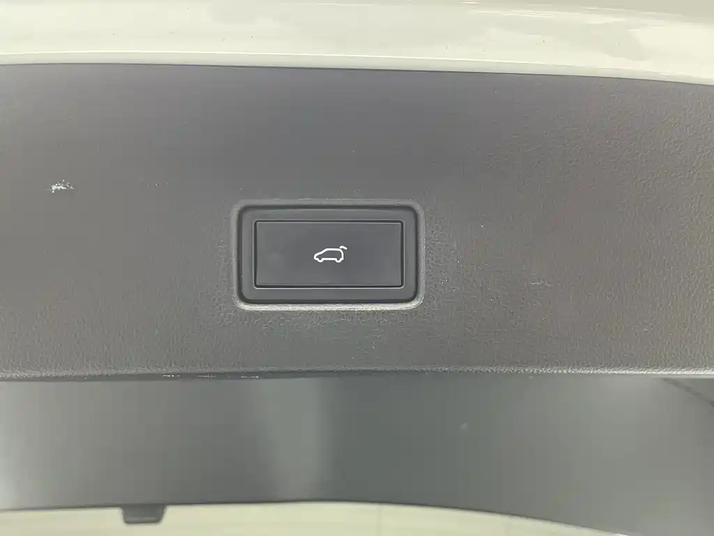 Volkswagen T-ROC 2022 280TSI DSG Front-Wheel Drive Comfort Plus 2023 - thumbnail 14