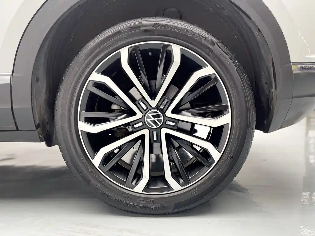 Volkswagen T-ROC 2022 280TSI DSG Front-Wheel Drive Comfort Plus 2023 - thumbnail 18