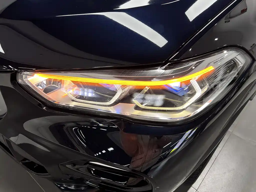 BMW BMW X5 xDrive40i M Sport Package (Imported) 2021 Model 2021 - thumbnail 9