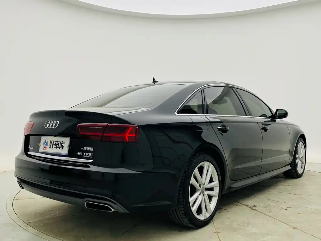 Audi Audi A6L 2018 30th Anniversary Edition 45 TFSI quattro Sport 2018 - thumbnail 5
