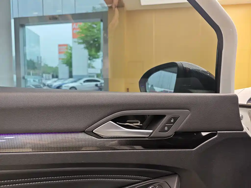 Volkswagen Volkswagen Golf 2021 280TSI DSG R-Line 2021 - thumbnail 8