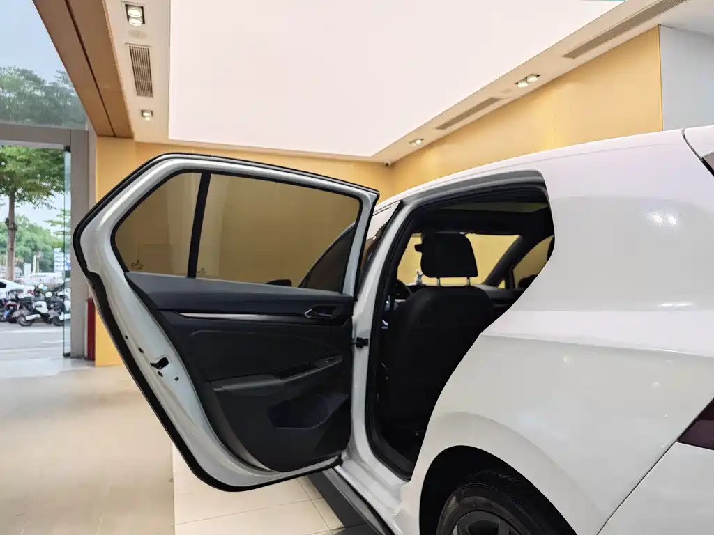 Volkswagen Volkswagen Golf 2021 280TSI DSG R-Line 2021 - thumbnail 20